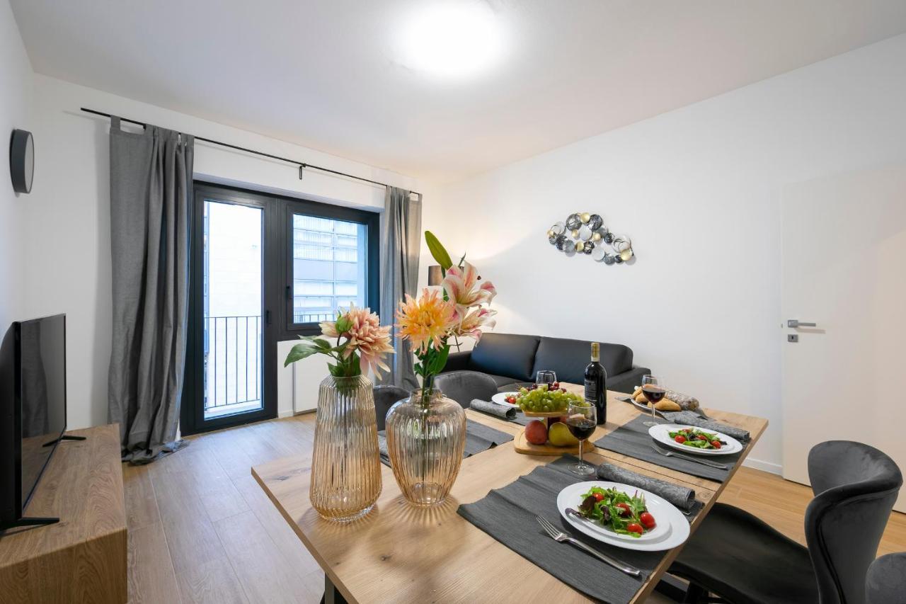 Boutique Apartments - Happy Rentals Lugano Eksteriør bilde